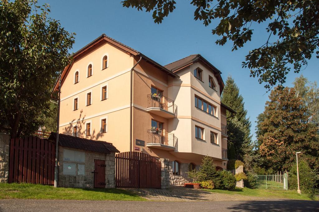 Pension Kral Jablonec nad Nisou Eksteriør bilde